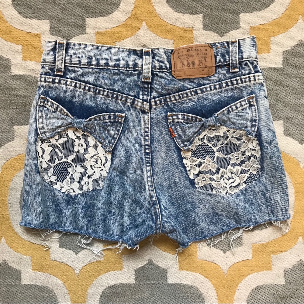 Levi’s Orange Tab Bow Lace Acid Wash Cutoff Shorts